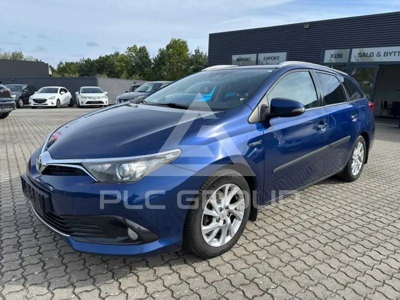 2016 Toyota AURIS