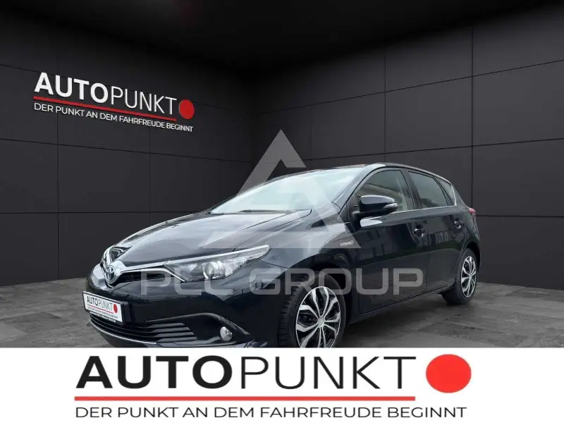 2016 Toyota AURIS