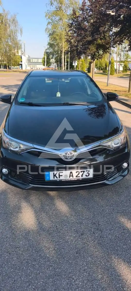 2016 Toyota AURIS