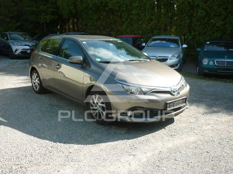 2016 Toyota AURIS