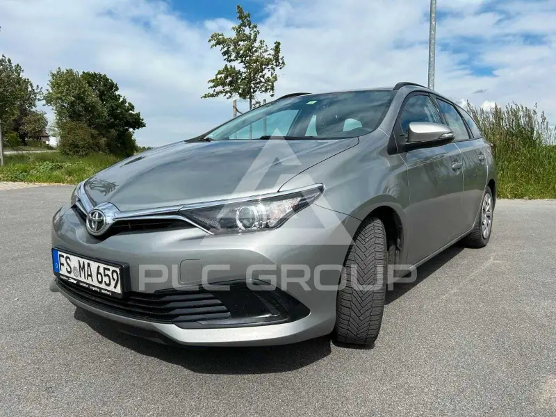 2016 Toyota AURIS