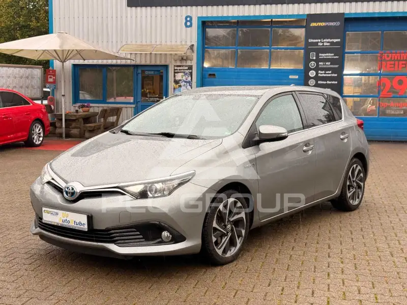2016 Toyota AURIS