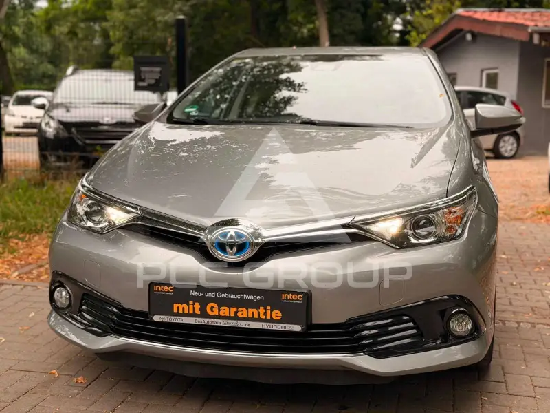 2016 Toyota AURIS