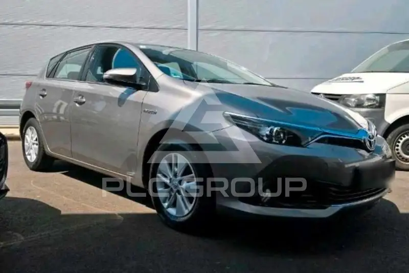 2016 Toyota AURIS