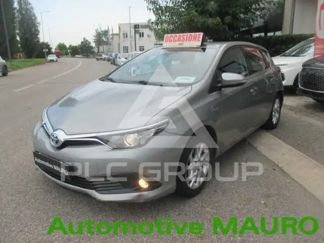 2016 Toyota AURIS