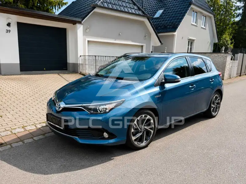 2016 Toyota AURIS