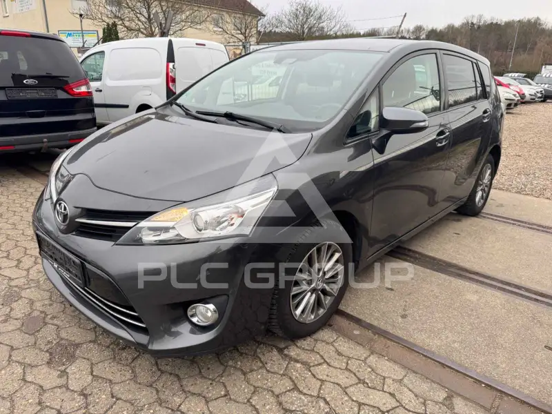 2016 Toyota VERSO