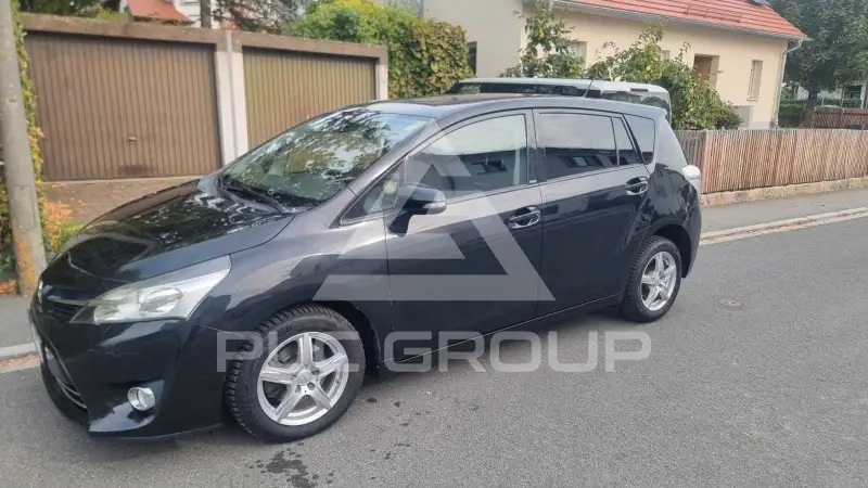 2016 Toyota VERSO