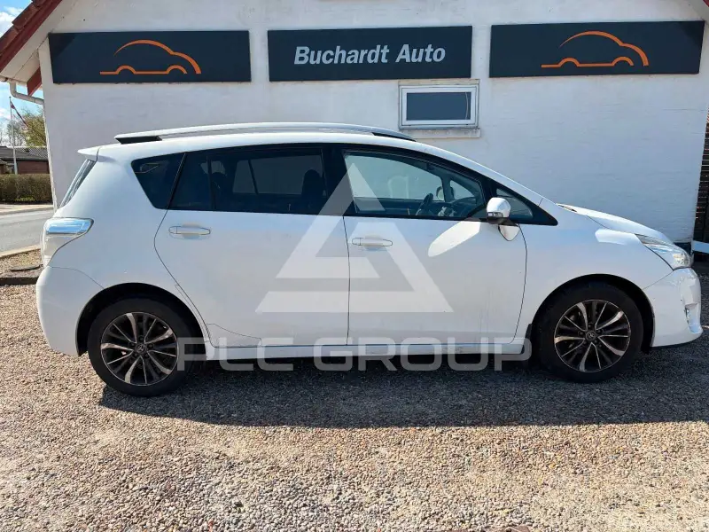 2016 Toyota VERSO