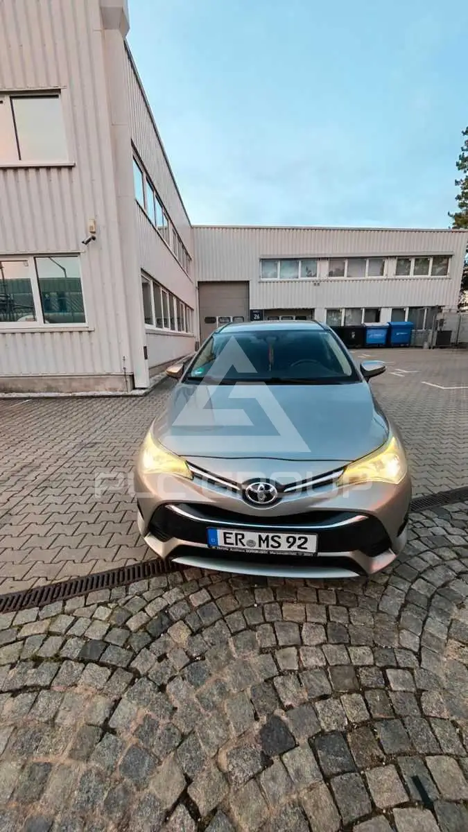 2016 Toyota Avensis