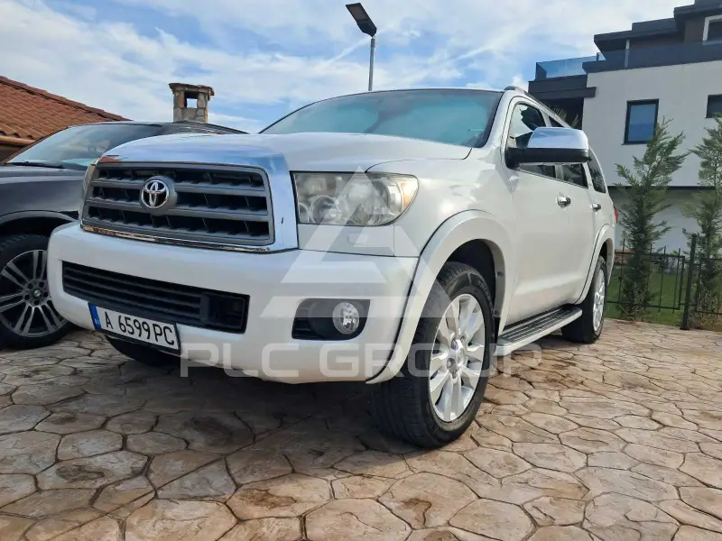 2016 Toyota SEQUOIA