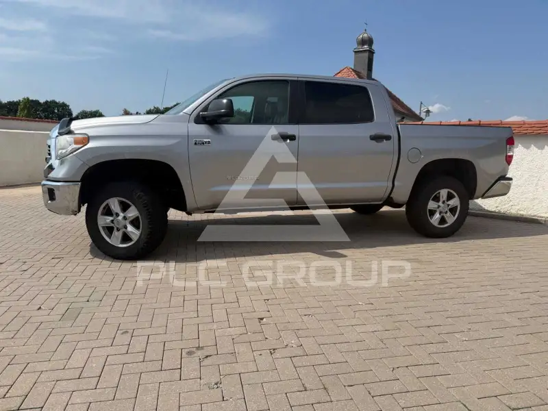 2016 Toyota TUNDRA