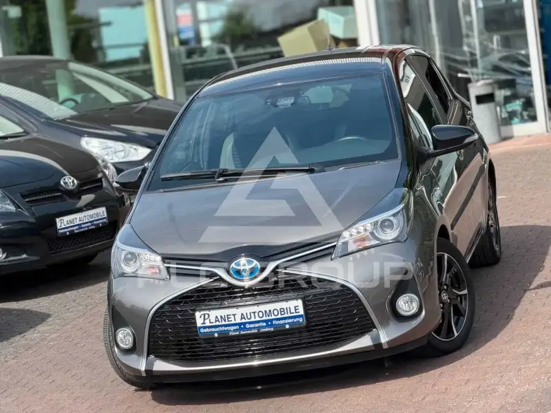 2016 Toyota YARIS
