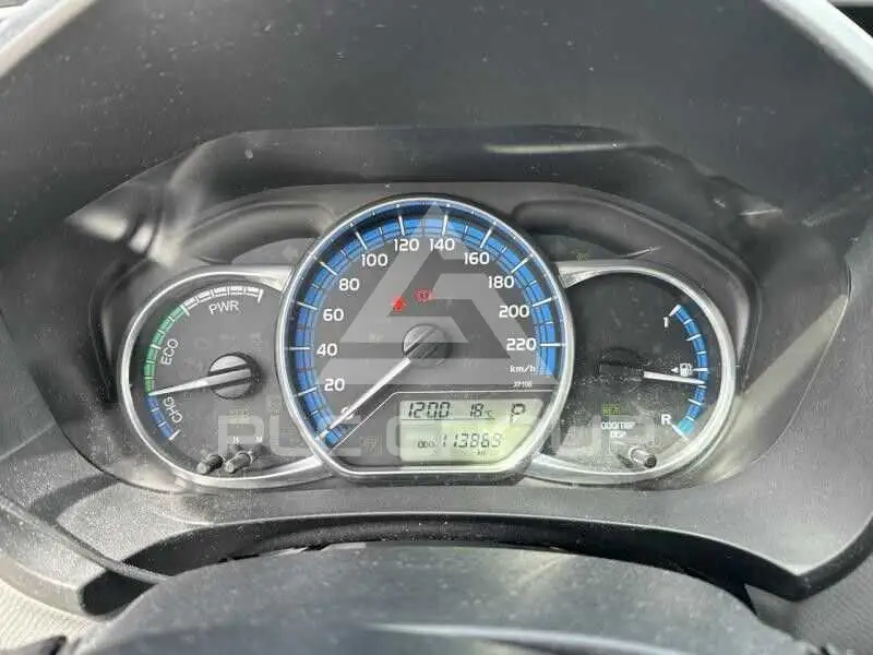 2016 Toyota YARIS