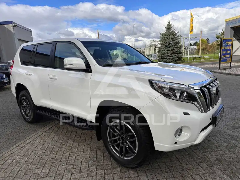 2016 Toyota LAND CRUISER