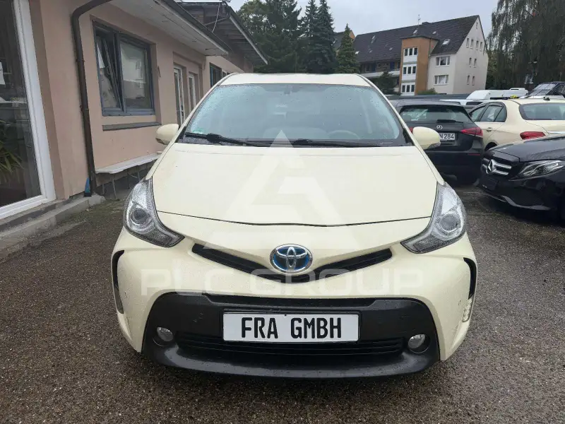 2016 Toyota PRIUS