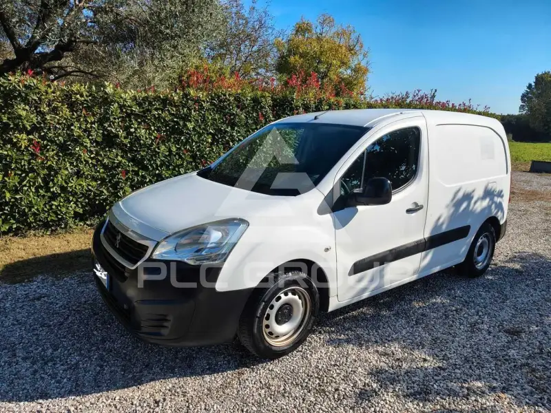 2016 Peugeot Partner