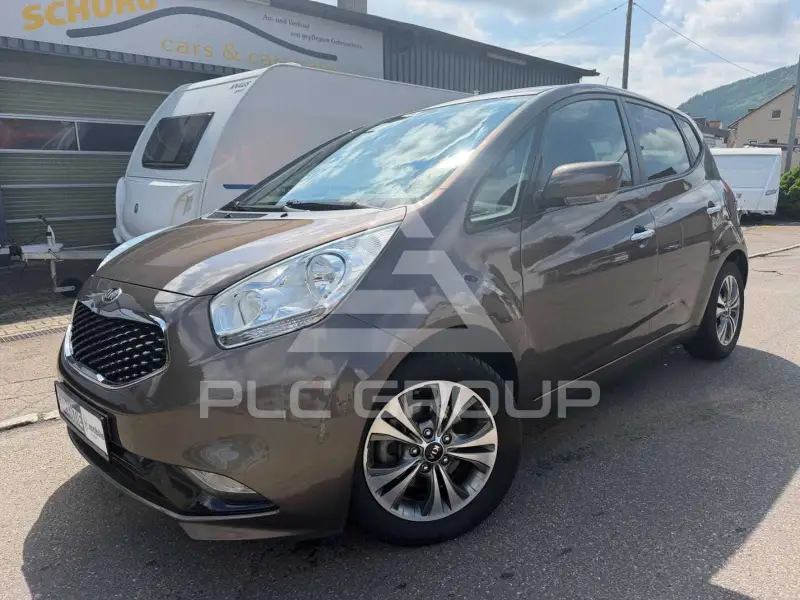 2016 KIA Venga