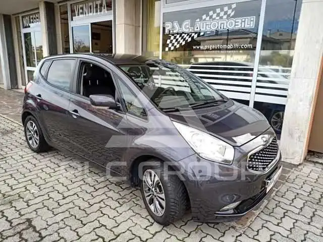 2016 KIA Venga