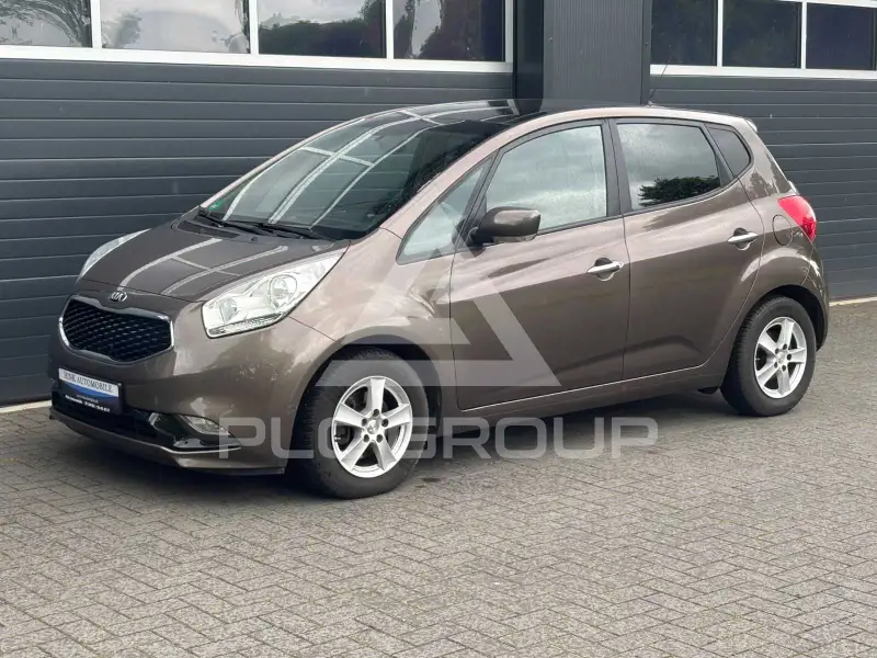 2016 KIA Venga