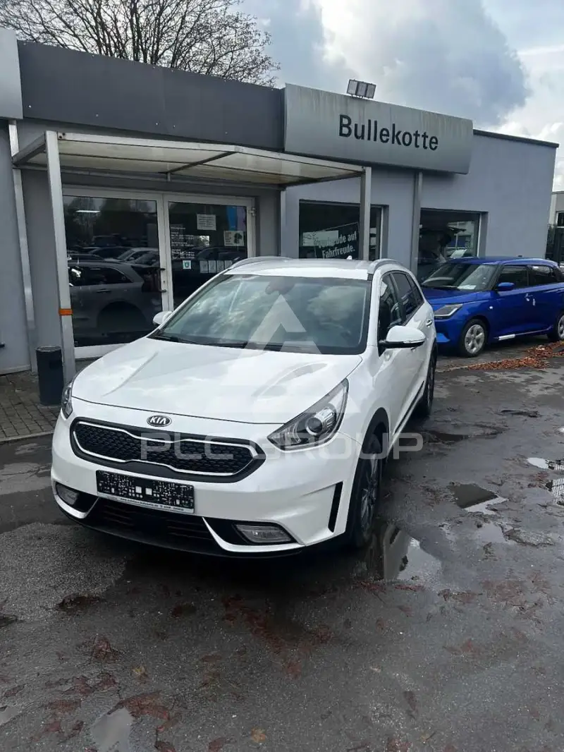 2016 KIA Niro
