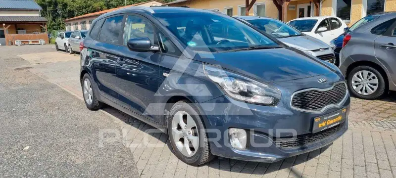 2016 KIA Carens