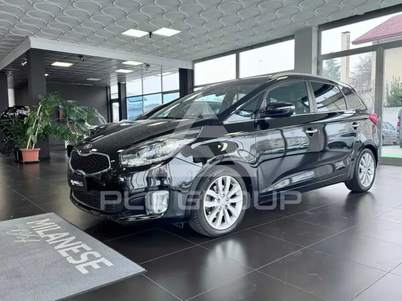2016 KIA Carens