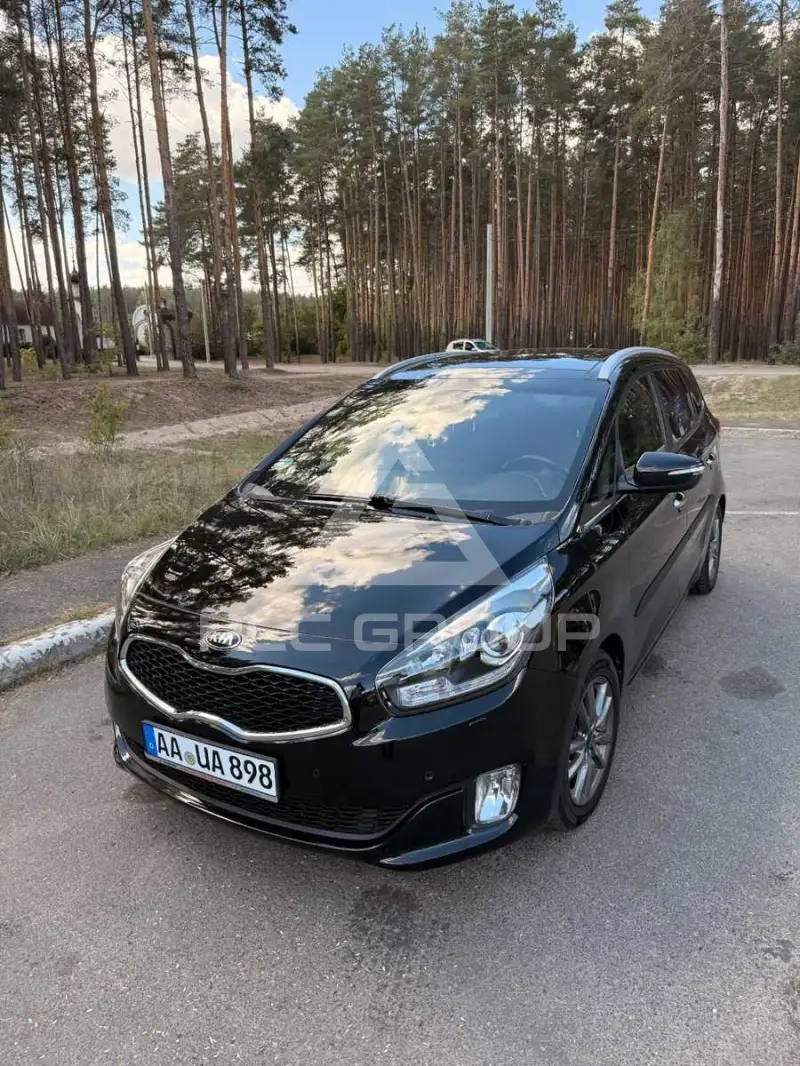 2016 KIA Carens