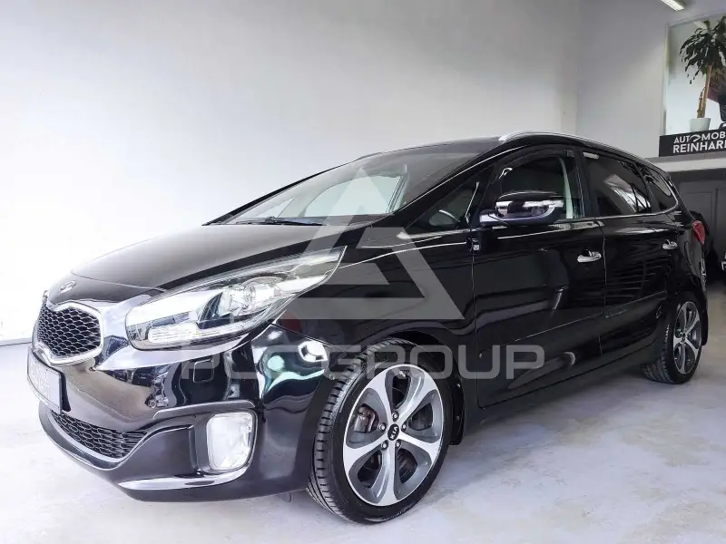 2016 KIA Carens