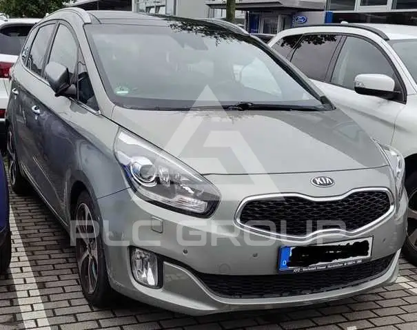 2016 KIA Carens