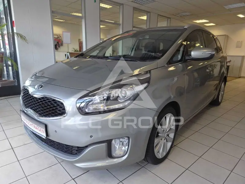 2016 KIA Carens