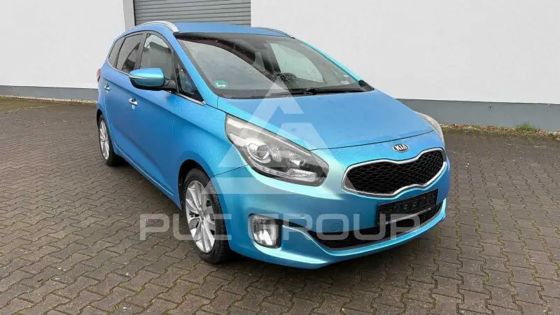 2016 KIA Carens