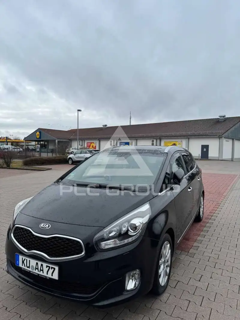 2016 KIA Carens