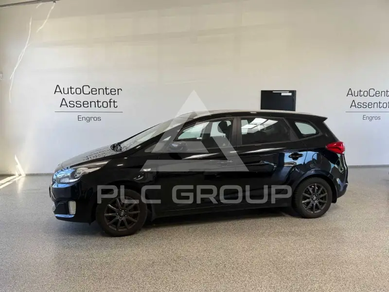 2016 KIA Carens