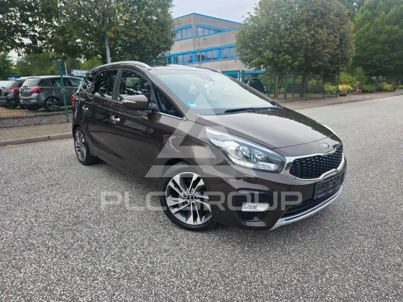 2016 KIA Carens