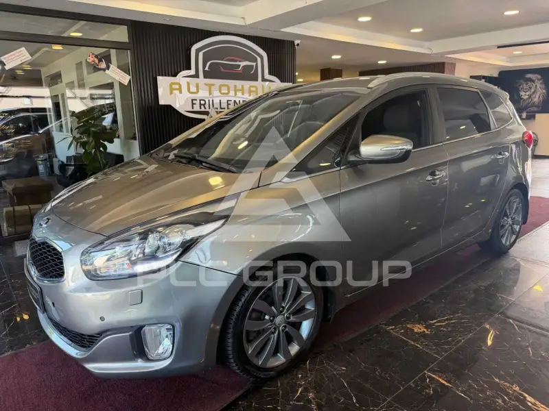 2016 KIA Carens