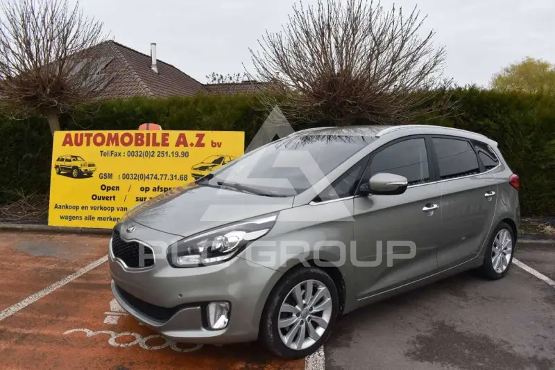 2016 KIA Carens