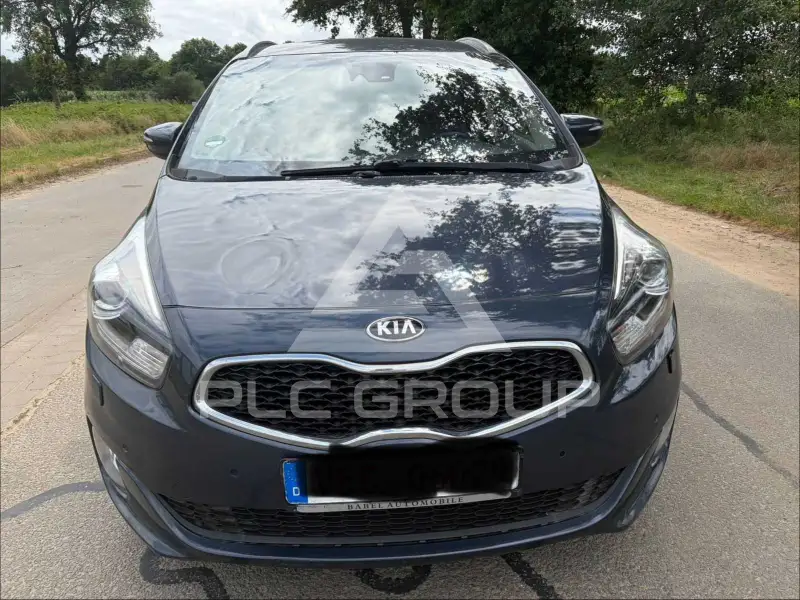2016 KIA Carens