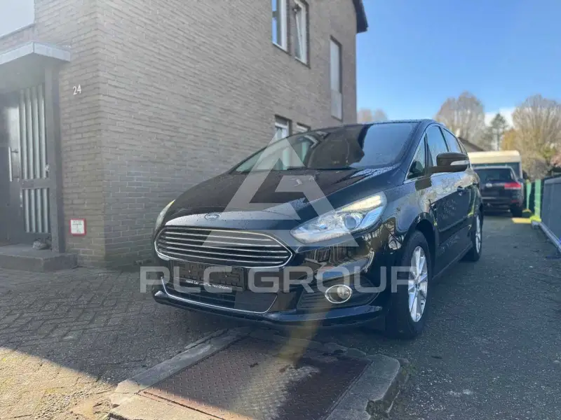 2016 Ford S-Max