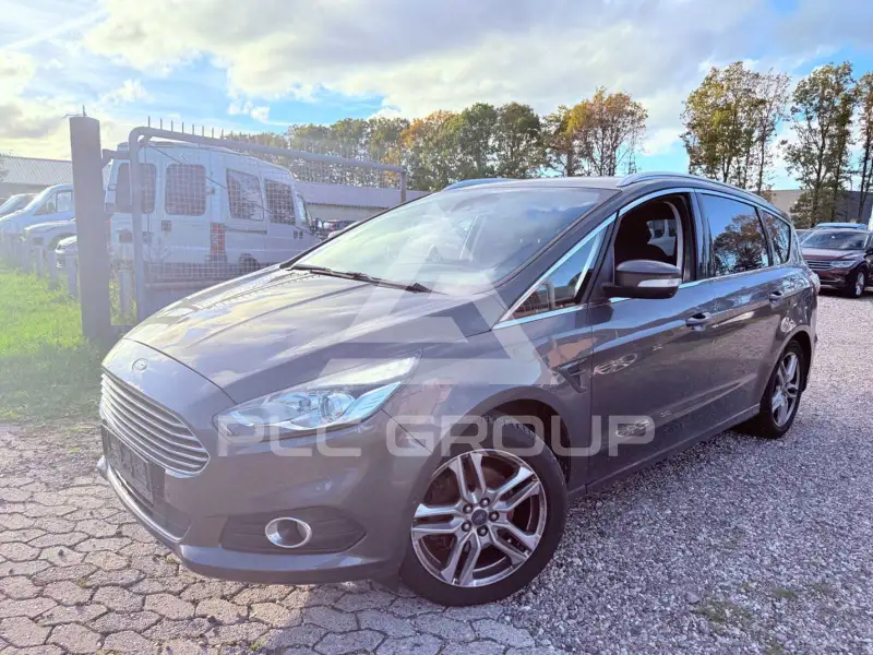 2016 Ford S-Max