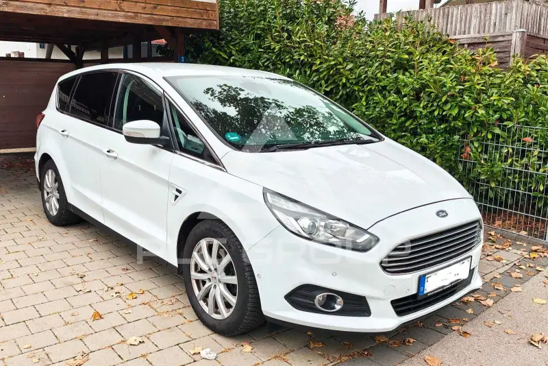 2016 Ford S-Max