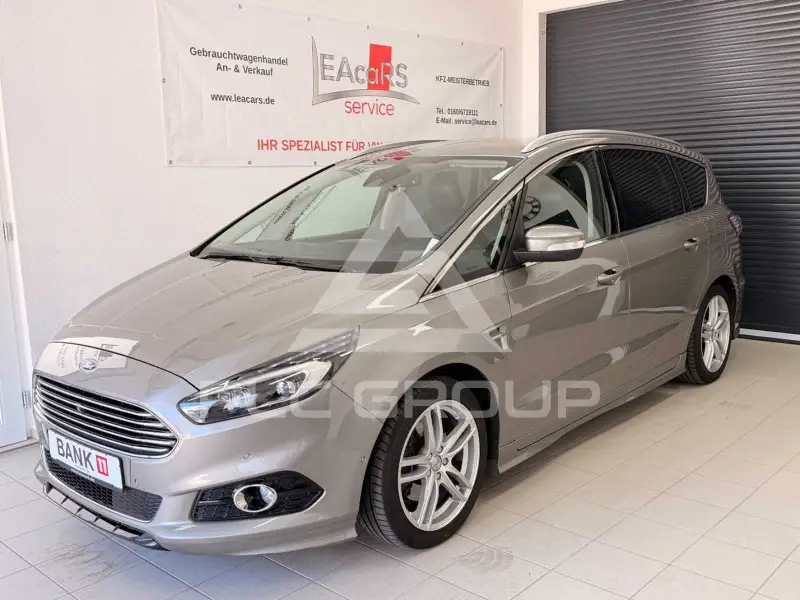 2016 Ford S-Max
