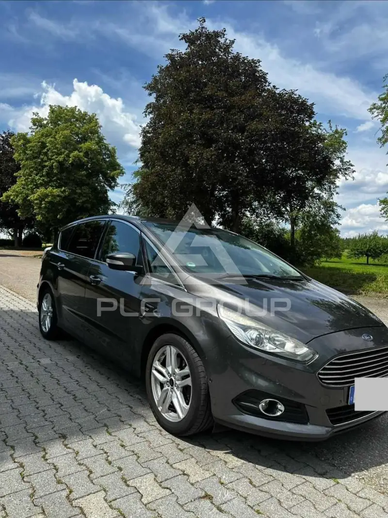 2016 Ford S-Max