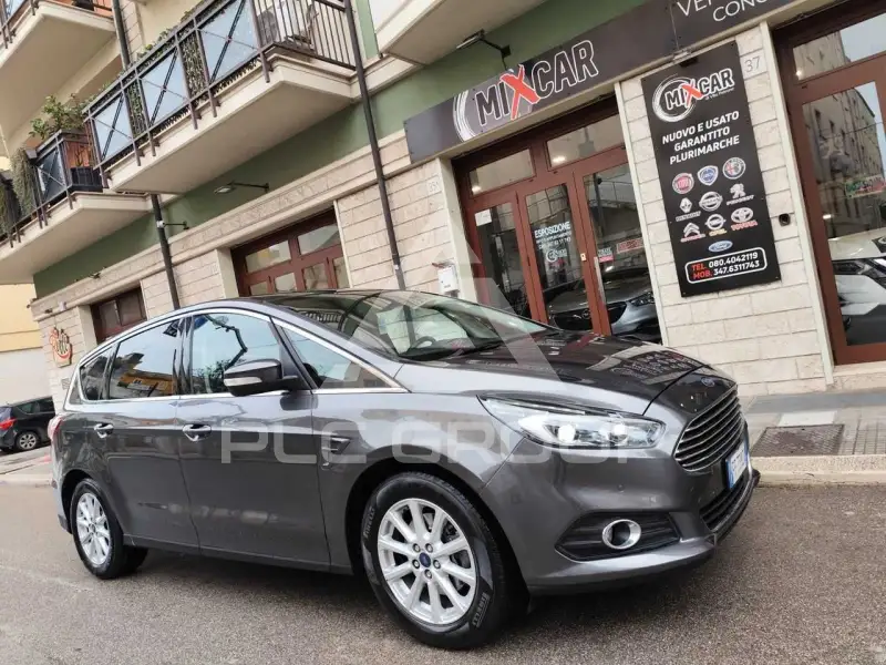 2016 Ford S-Max