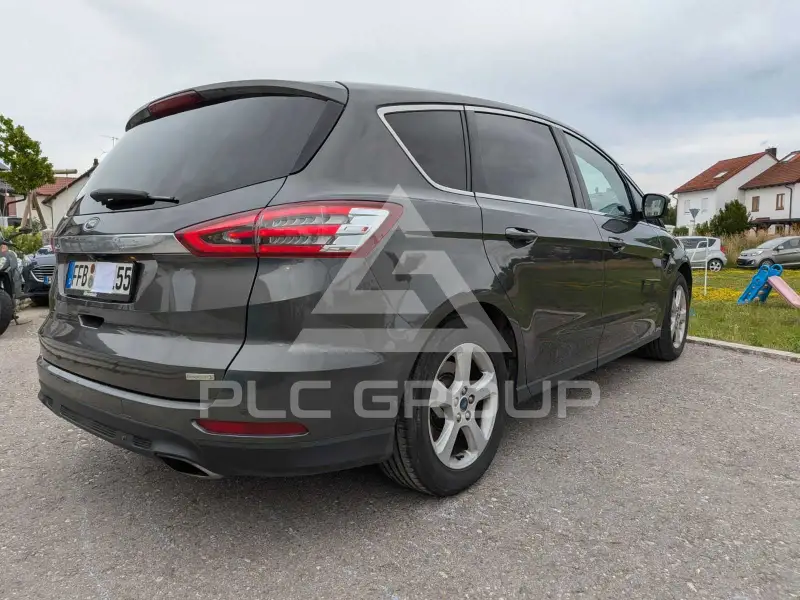 2016 Ford S-Max