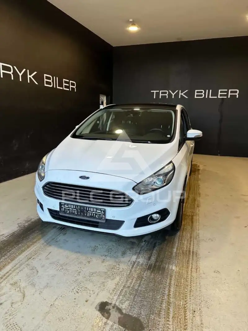 2016 Ford S-Max