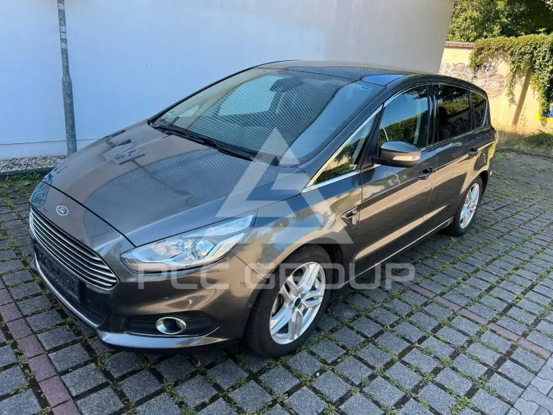 2016 Ford S-Max