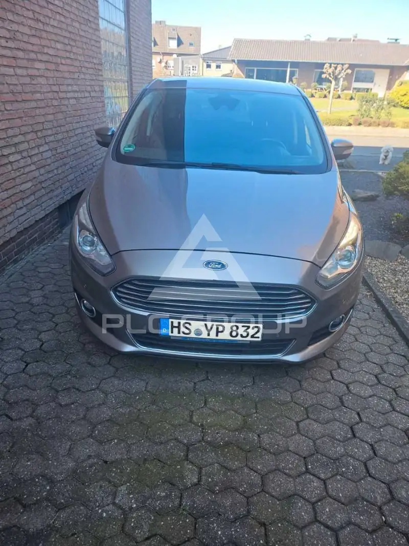 2016 Ford S-Max