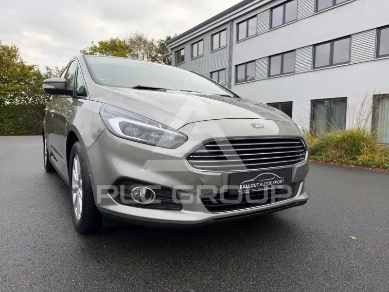 2016 Ford S-Max