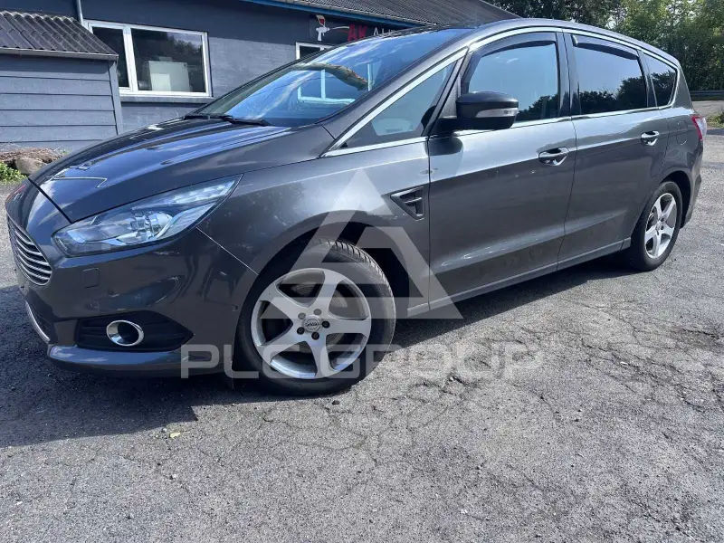2016 Ford S-Max